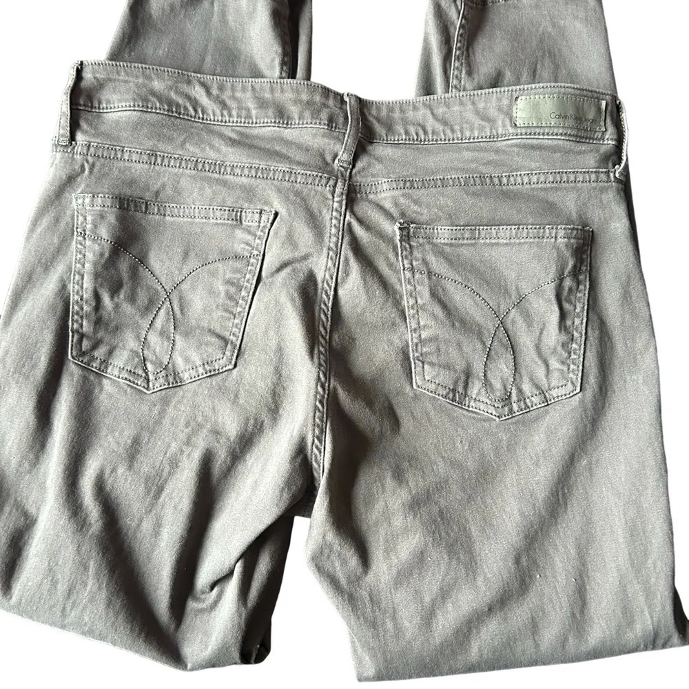 Calvin Klein Jeans discover timeless